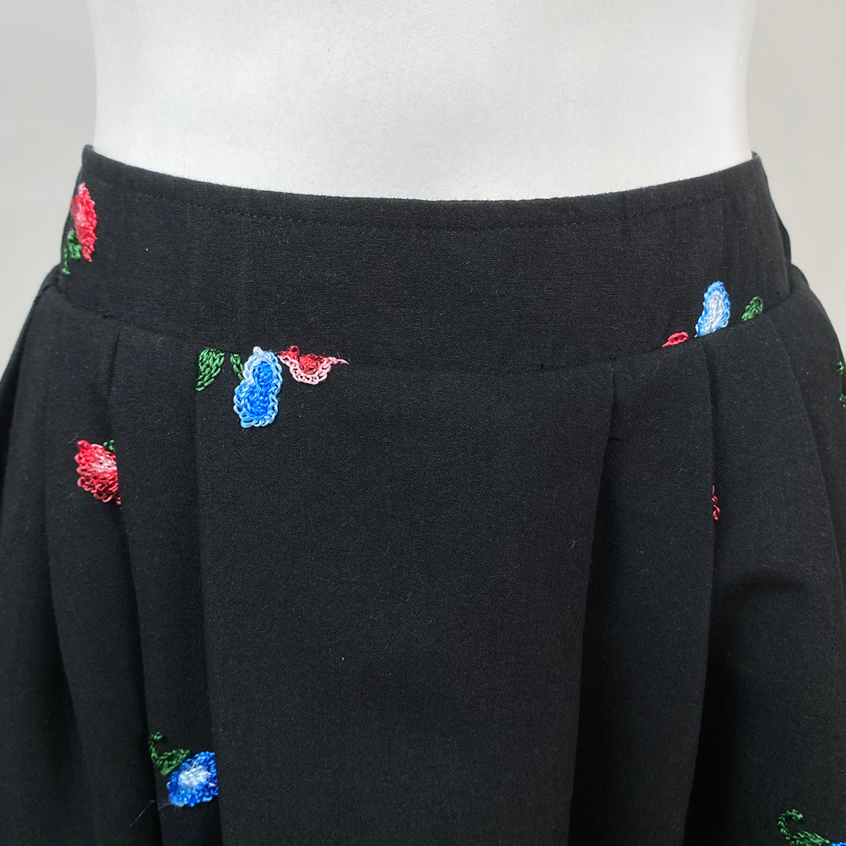 Cotton Embroidery Vest and Maxi Skirt