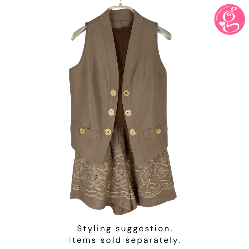 Cotton Embroidery Open Vest and Walking Shorts Set