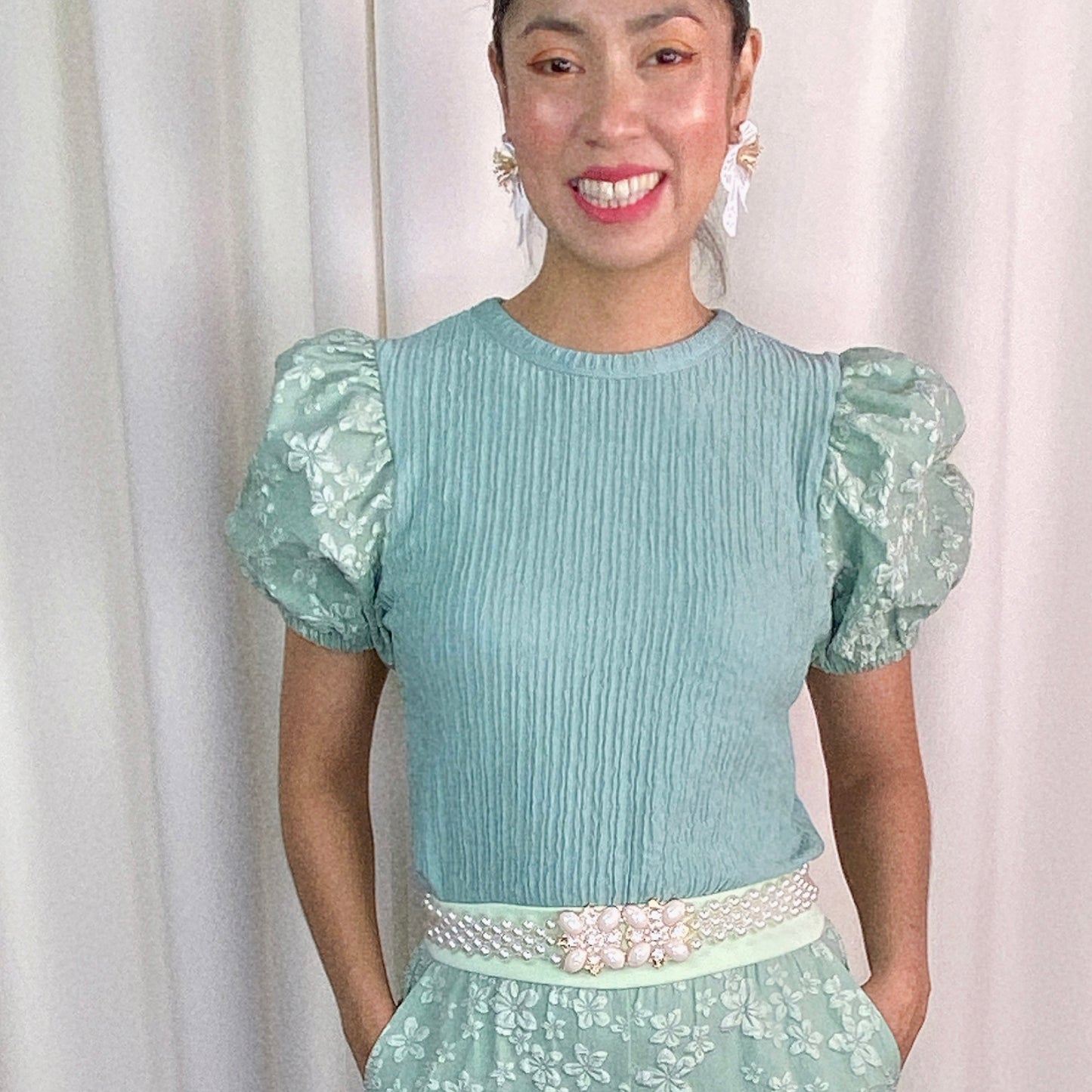 Sweet Embossed Puff Sleeves Blouse and Pants Set