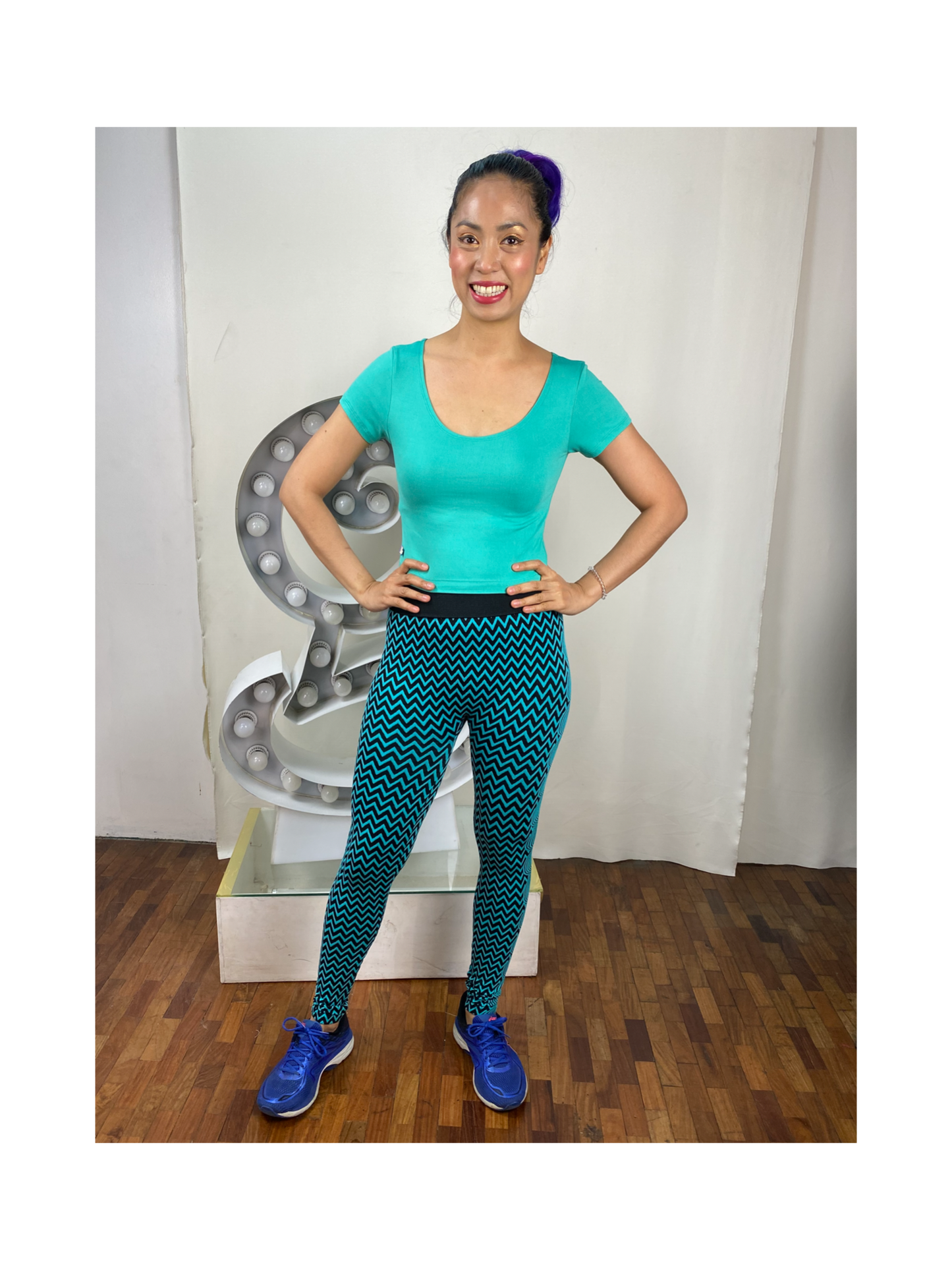 Y-Workout Slimming Chevron Leggings