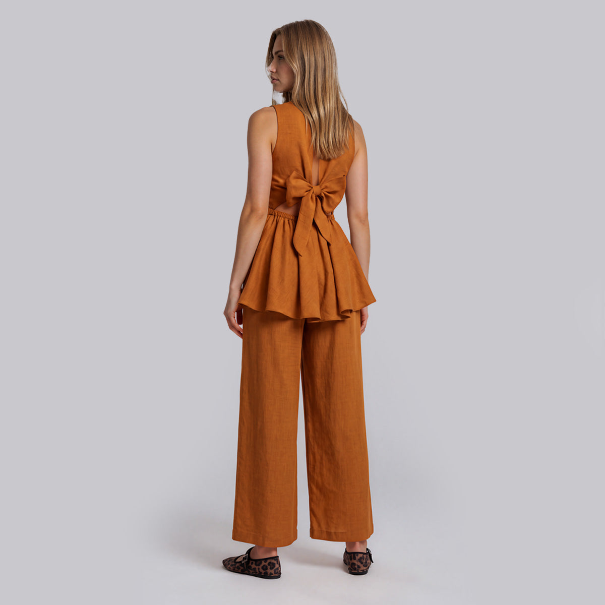 Claudia Sweetheart Tie Back and Pants Set