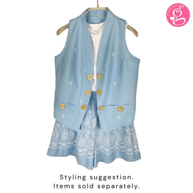 Cotton Embroidery Open Vest and Walking Shorts Set